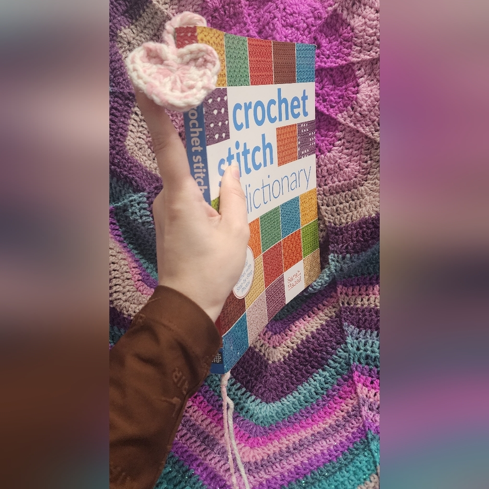 2 Heart Bookmarks - Picture 4 of 4
